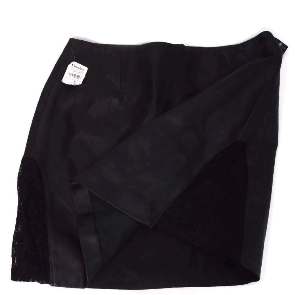 Identify Size 6 Soft Leather & Lace Sides SKIRT